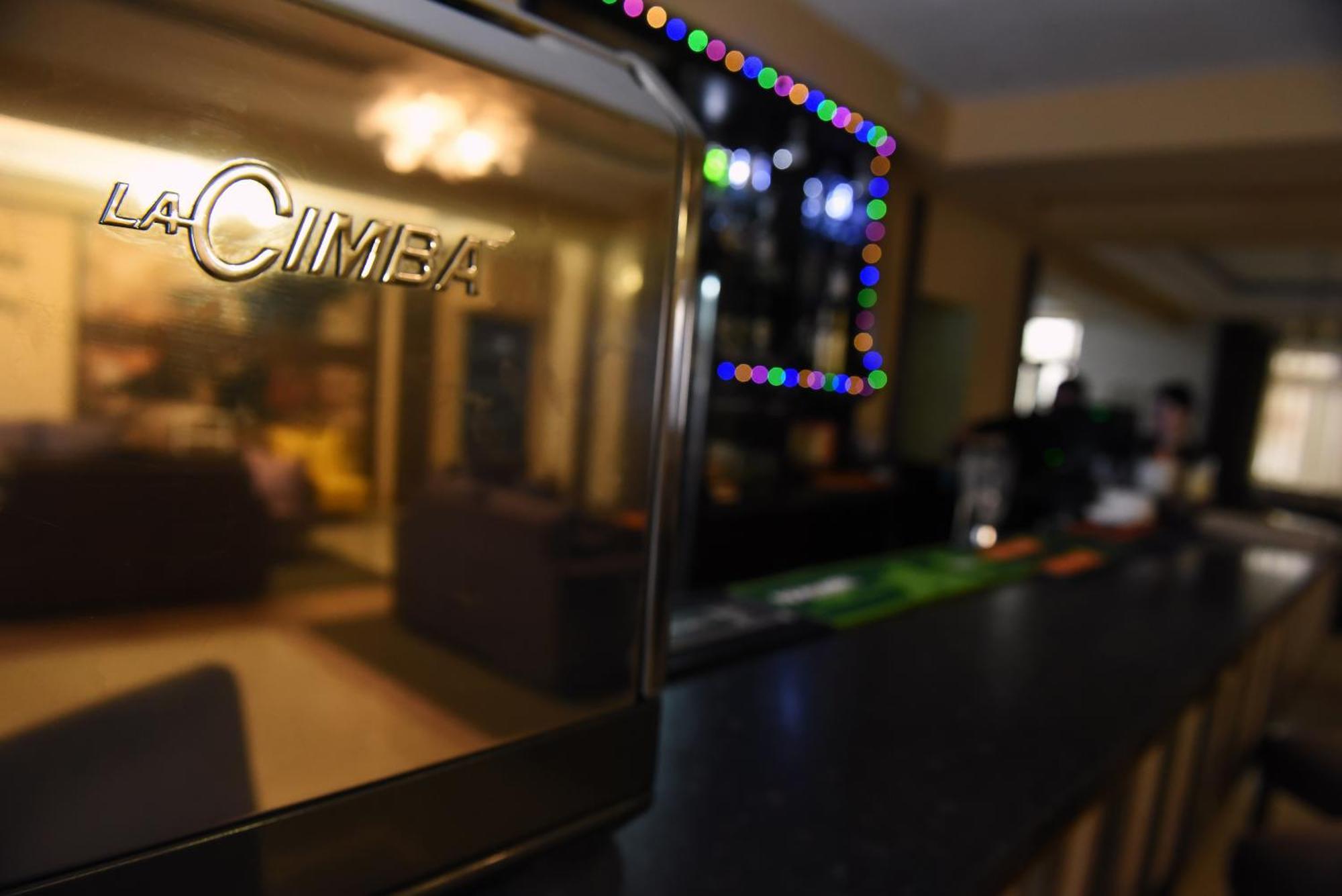 Shanyrak Hotel テミルタウ エクステリア 写真